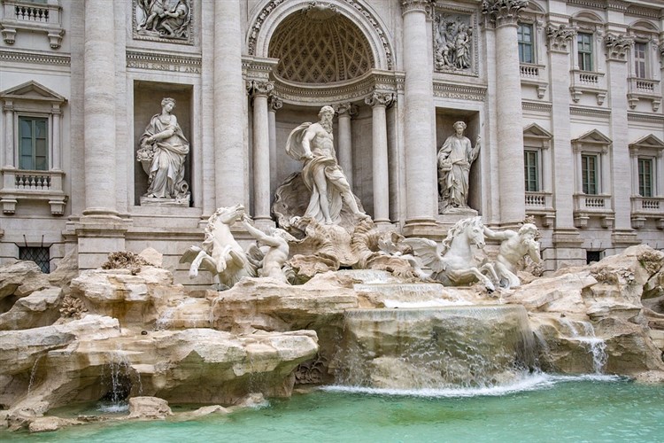 Fontana di Trevi | Řím, Vatikán a Tivoli