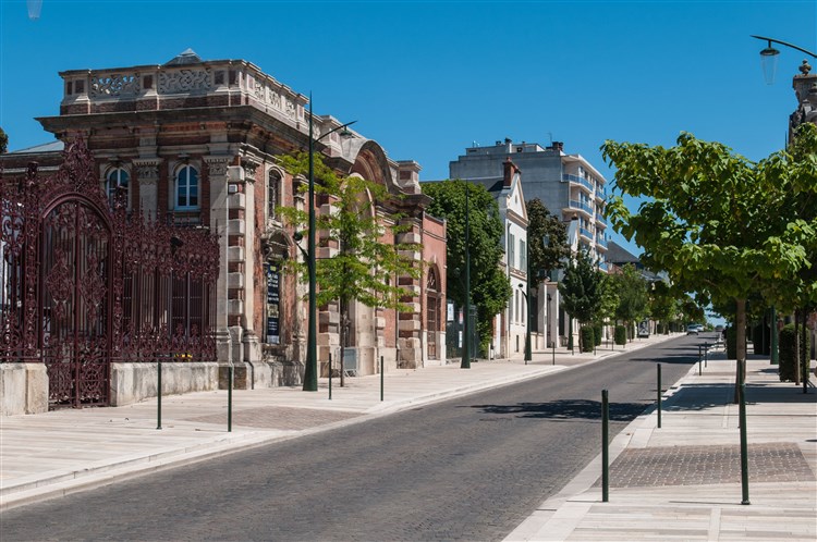 Avenue de Champagne, Epernay | Champagne a Lotrinsko, zážitkové kraje Francie
