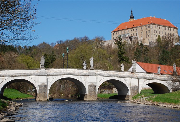 Náměšť nad Oslavou | Památky a vinohrady jižní Moravy