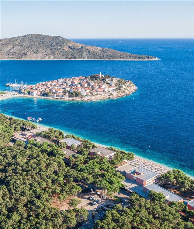 HOTEL ZORA Autobusovou dopravou